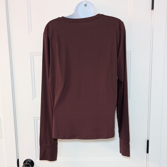 Nike Dri-FIT One Classic Long Sleeve Training Shirt Burgundy Women’s Medium - Picture 5 of 6